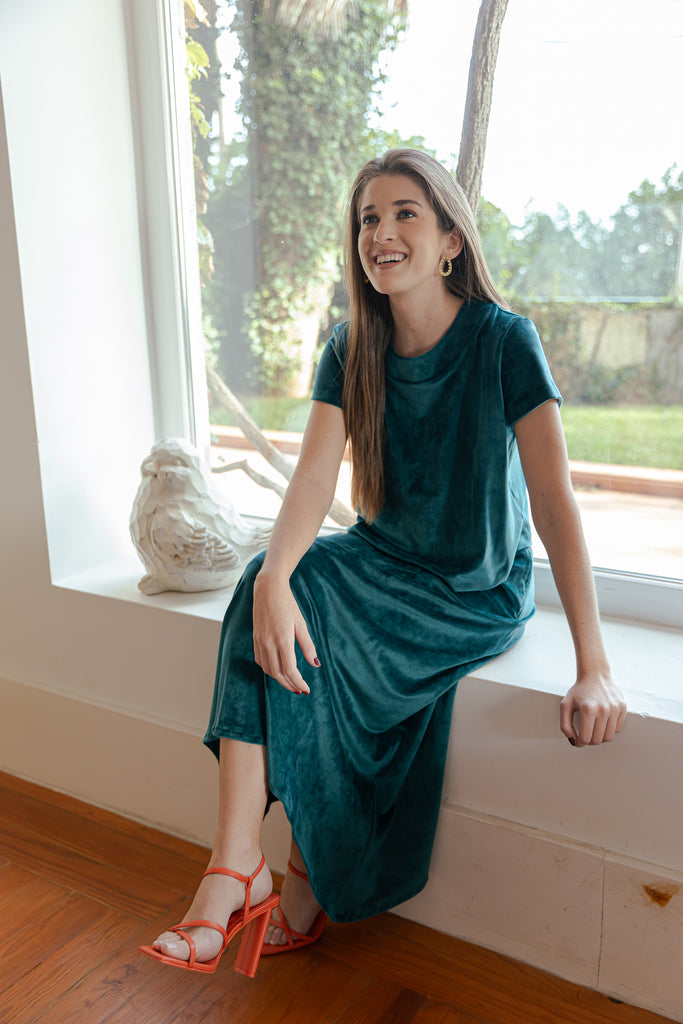 Reversible Shirt Green: Luxurious Velvet with Dual Necklines BAM by Ana Menezes Reversible Shirt Green: Luxurious Velvet with Dual Necklines BAM by Ana Menezes